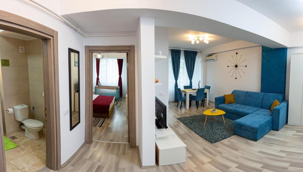 Elegance Apartment Summerland Mamaia Extérieur photo