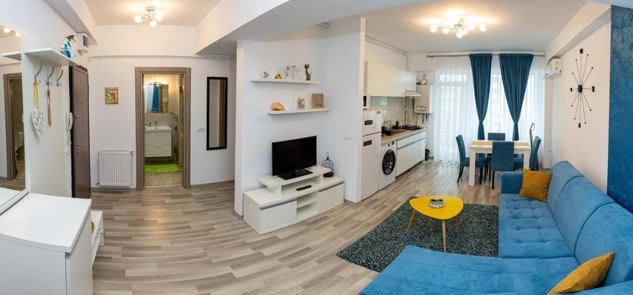 Elegance Apartment Summerland Mamaia Extérieur photo